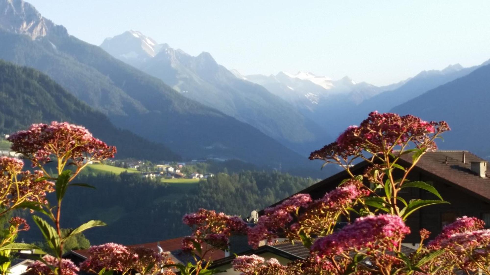 Ferienwohnungen Tiroler Alpenhof อินส์บรุค ภายนอก รูปภาพ